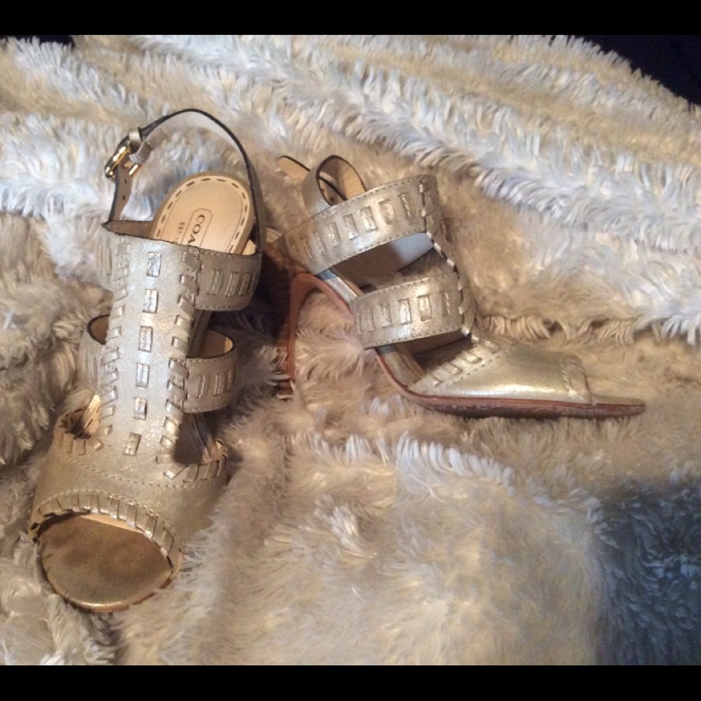 Coach Women’s Shoes Size 8